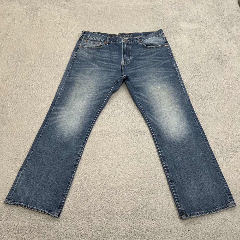 American Eagle Jeans Mens 40x32 Blue Denim Original Boot Cut Medium Wash Cotton